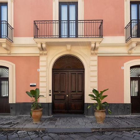 Archimedes Suites Catania Bagian luar foto