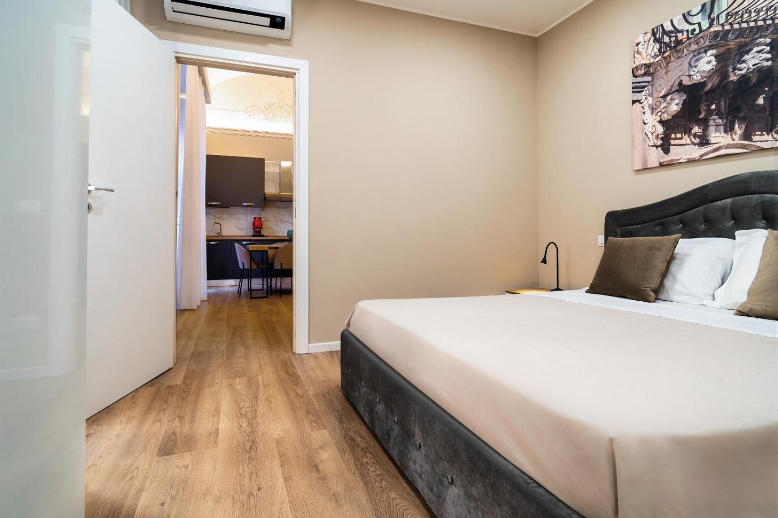 Archimedes Suites Catania Bagian luar foto
